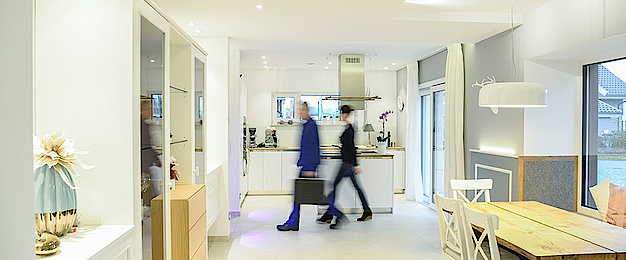 Präsenz­melder bei Elektro Lang GmbH Stuttgart in Stuttgart