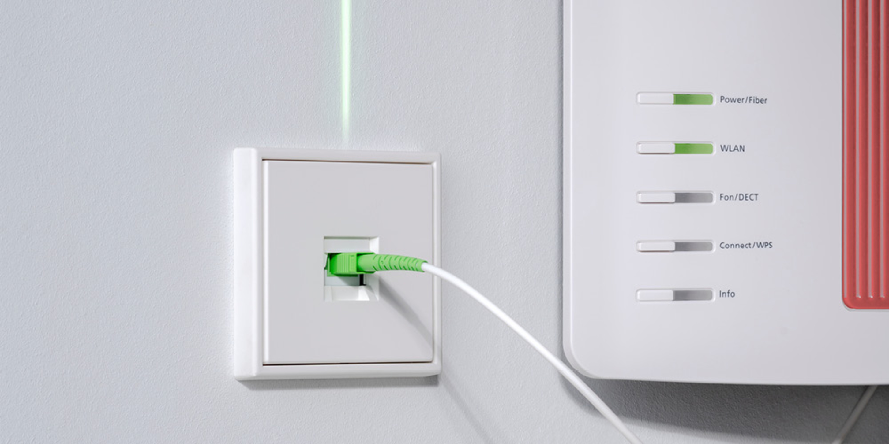 Die neuen Glasfaser-Anschlussdosen bei Elektro Lang GmbH Stuttgart in Stuttgart